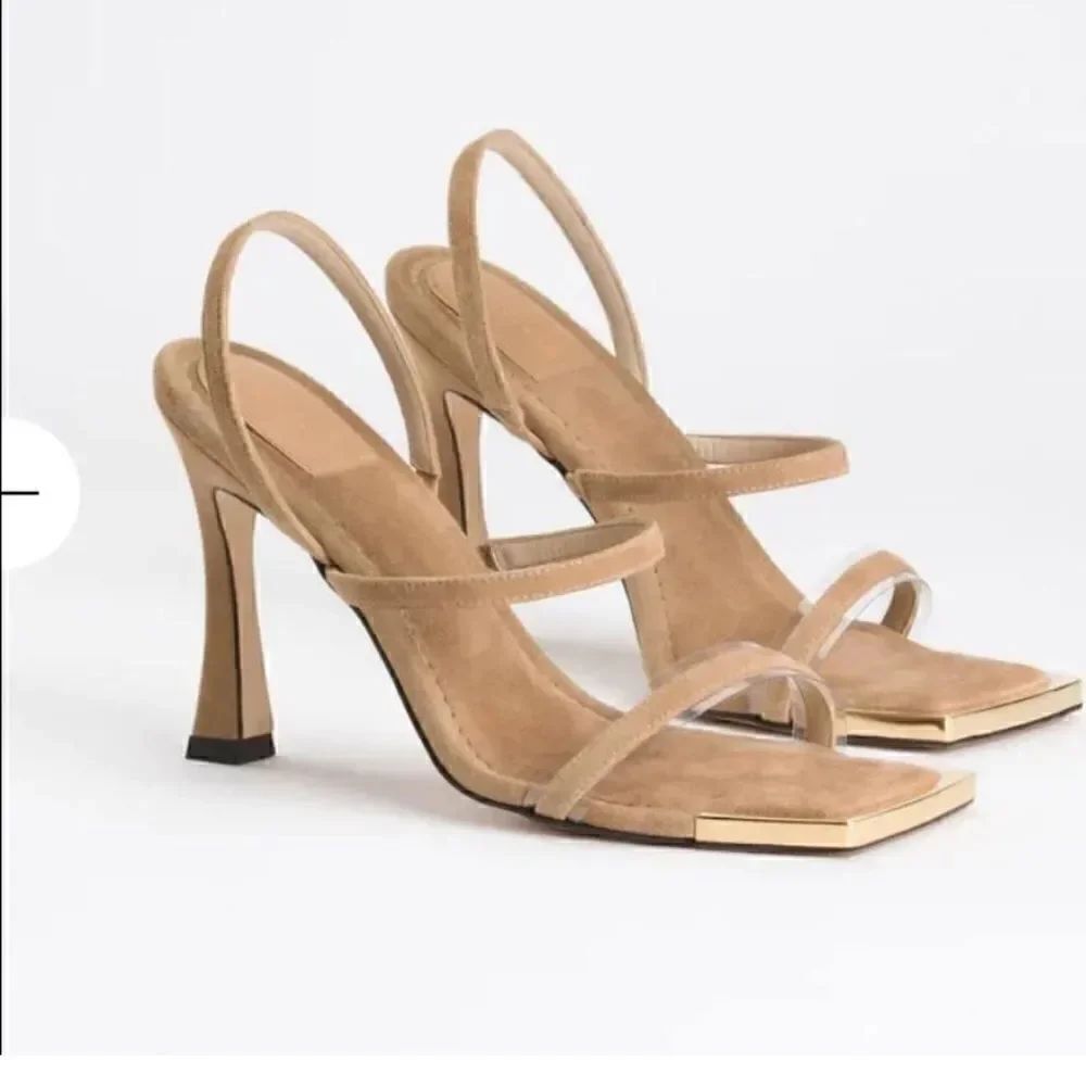 Good American Suede Standout Square Toe Heels, Size 7.5 Color Beige
